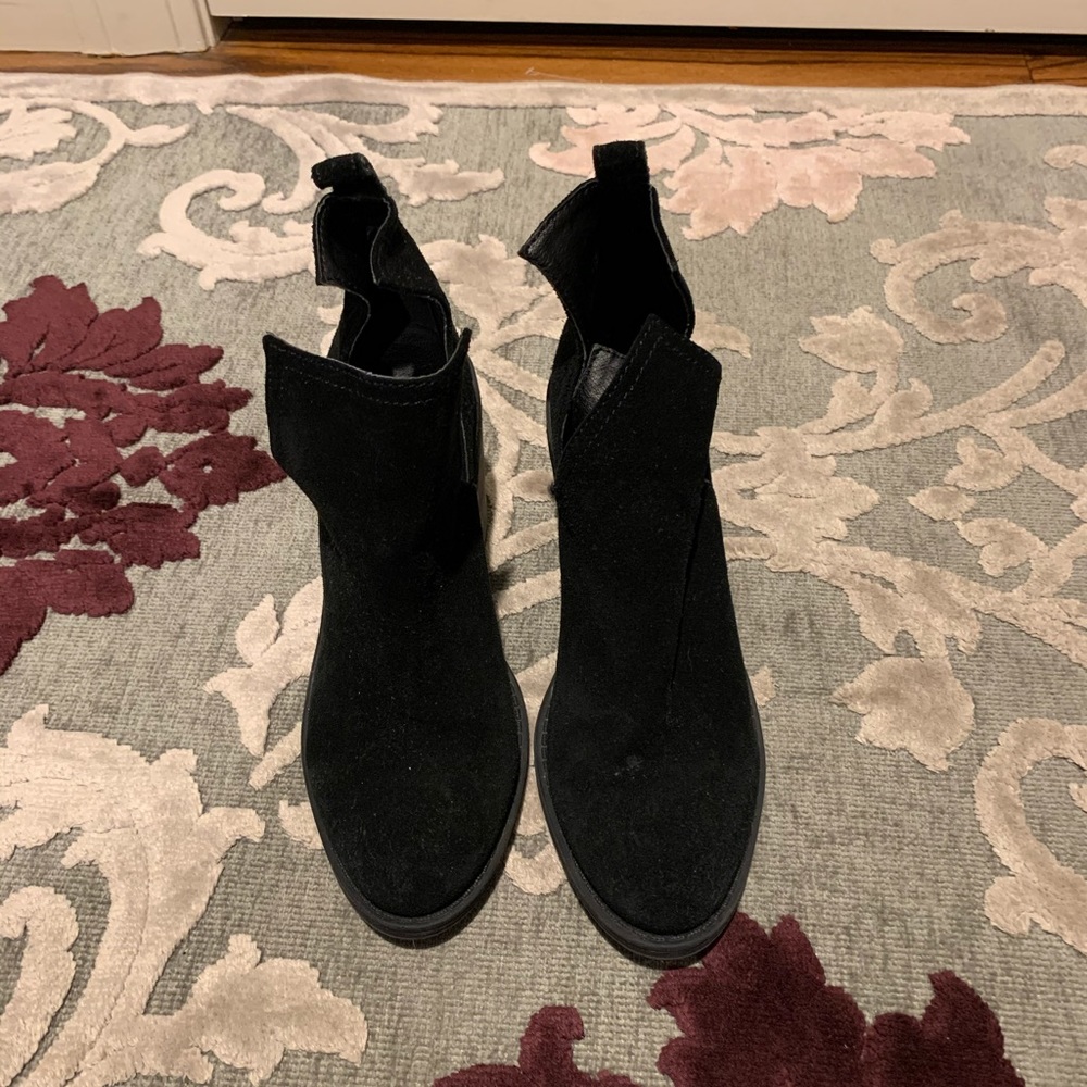 Steve Madden Sharini Black Booties